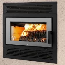 Ventis HE250 fireplace